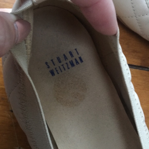 Stuart Weitzman Nude Captoe Patent Leather Flats - Picture 3 of 4